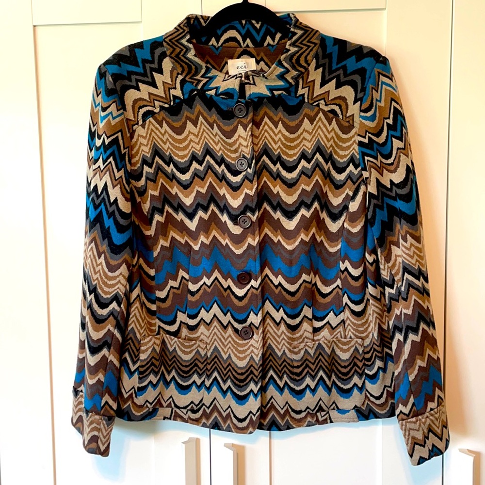 Knit jacket with great zig zag pattern